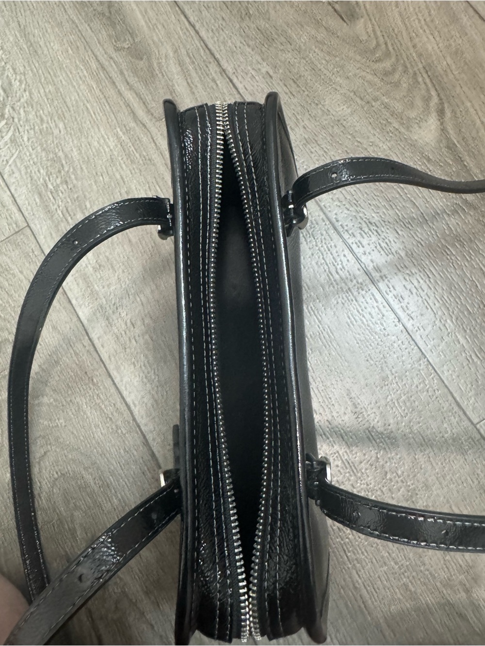 Coach Swing Zip - Picture 12 of 17
